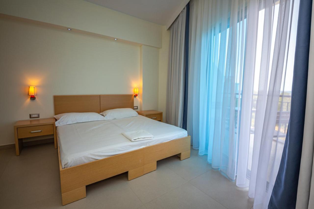 Hotel Borshi Экстерьер фото