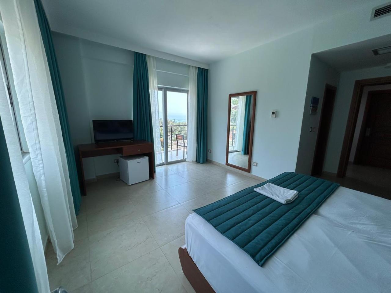 Hotel Borshi Экстерьер фото